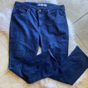 Men’s Signature Levi’s, 34-32 Mid-rise, Bootcut, Dark Wash